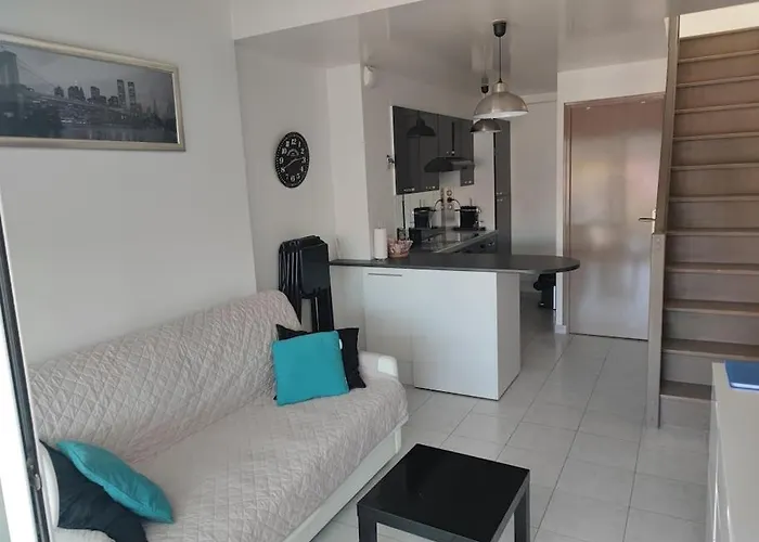 Studio Avec Mezzanine Classe 3 Etoiles En Bord De Mer